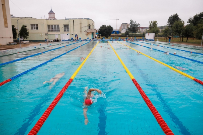 Baia Mare: Bazinul olimpic în aer liber este redeschis de astăzi