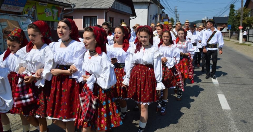 În Rozavlea va avea loc Festivalul „Roza-Rozalina”