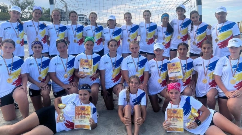 Fabrica de Campioni Baia Mare, dublă campioană națională la Beach Handball