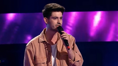 Maramureșeanul Andrei Petruș, surprinzător la Vocea României: S-a calificat prin talent în momentele viitoare, ale showului de TV; Ce echipă a ales