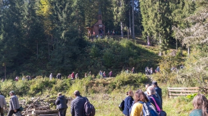 Pelerinaj pe Valea Vaserului, la capela din stația Făina