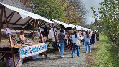 La Muzeul Satului din Baia Mare a început „Târgul de Sfântul Dumitru”