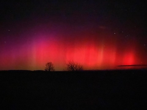 Auroră boreală vizibilă duminică seară pe cerul României