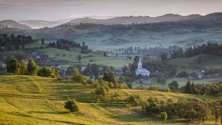 Valorosul tezaur al Țării Lăpușului va fi prezentat în paginile unui ghid istoric și turistic, lansat de Institutul „George Bariţiu” al Academiei Române