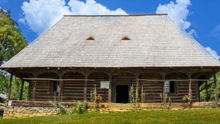 Casa Bilașcu din Muzeul Satului Baia Mare – un monument de arhitectură populară care te răpește sentimental