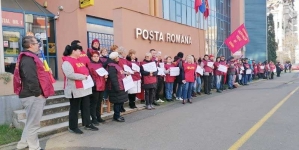 Angajații Poștei Române, în grevă de avertisment
