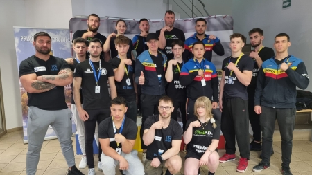 Sportivii de la clubul Unirea Șișești, pe podium la Campionatul Național de Skandenberg