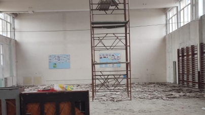 Sala de gimnastică a LPS Baia Mare, în reabilitare