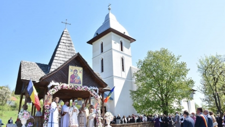 Hramul bisericii „Sfântul Apostol Toma” din Oarța de Sus