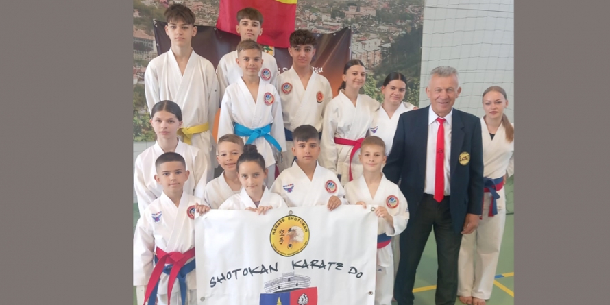 Sportivii din Fărcașa, pe podium la ediția XXIV a Cupei de Karate Shotokan