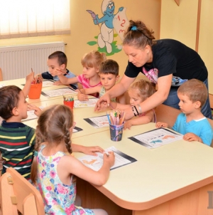 Util pentru părinți: Ce creșe și grădinițe vor fi deschise în Maramureș pe perioada vacanței de vară