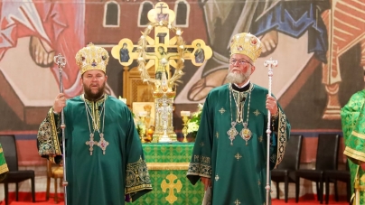 Unde liturghisesc ierarhii în această duminică