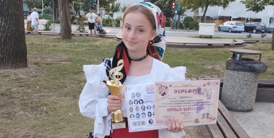 Maria-Adriana Demian a adus în Maramureș Premiul I al Festivalului-concurs național de interpretare a muzicii populare „Natalia Șerbănescu”