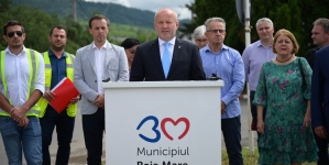 Primarul interimar Doru Ioan Dăncuș a semnat contractul pentru reabilitarea străzii Victoriei!  În doar câteva zile se dă startul lucrărilor!