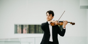 Alexandru Sabo, violonistul care la doar 15 ani demonstrează un talent excepțional