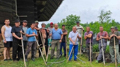 Clacă de coasă în Parohia Glod