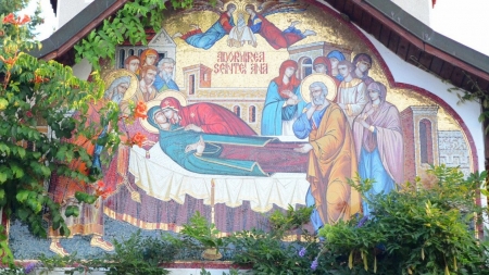 Adormirea Sfintei Ana, mama Maicii Domnului se sărbătorește în calendarul ortodox al acestei zile