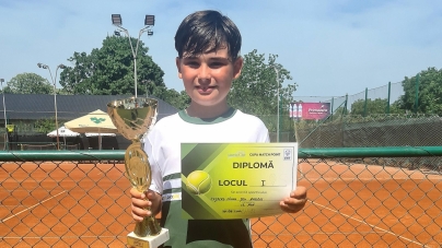 O nouă performanță: Andrei Fejszes Mihaljek, campion și la U12 la tenis de câmp