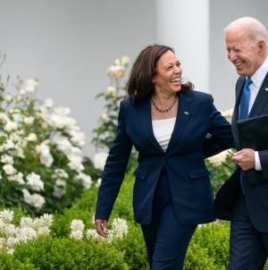 Joe Biden s-a retras din cursa prezidențială și o susține pe Kamala Harris