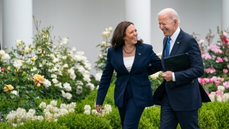 Joe Biden s-a retras din cursa prezidențială și o susține pe Kamala Harris