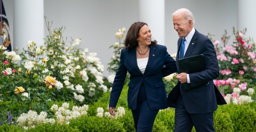 Joe Biden s-a retras din cursa prezidențială și o susține pe Kamala Harris