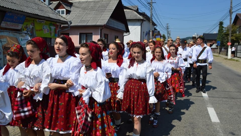 În Rozavlea va avea loc Festivalul „Roza-Rozalina”