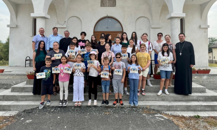 În parohia Rus se desfăşoară Şcoala de vară „Lăsați copiii să vină la Mine!”