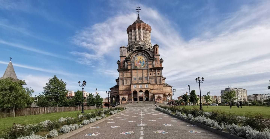 Septembrie, o lună bogată în sărbători religioase