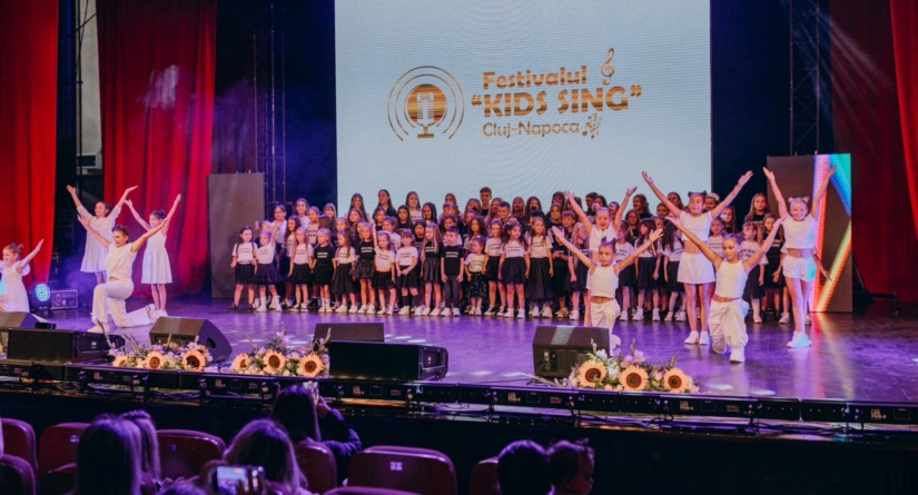 Maramureșeni premiați la prima ediție a Festivalului Național de muzică ușoară pentru copii și adolescenți „Kids Sing” Cluj-Napoca