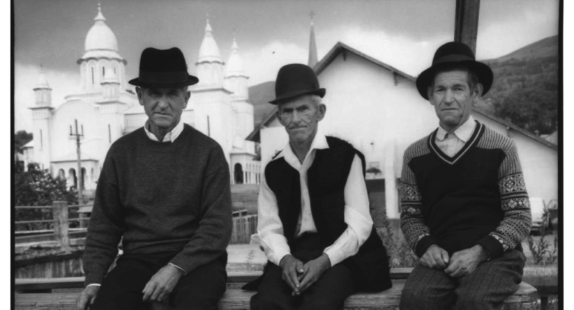 Va avea loc vernisajul expoziției „Maramureș – Ținuturi promise” a artistului fotograf de origine franceză Jean – Jacques Moles