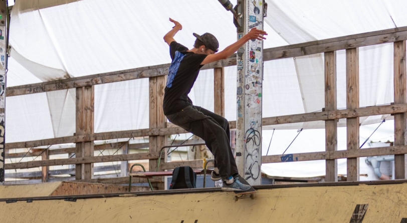 Băimăreanul Patric Iluț s-a clasat pe locul 4 la cea mai importantă competiție mondială de skateboarding pentru tinerii sub 19 ani – World Rookie Tour