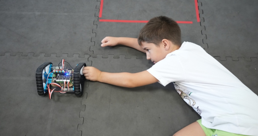 Atelier de robotică la Vivo! Baia Mare