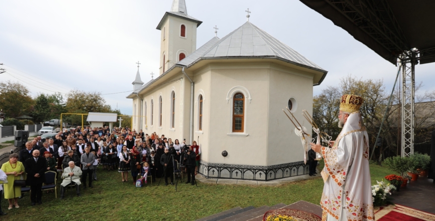 Slujire arhierească la Parohia Ortodoxă Berchezoaia în această duminică