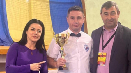 Cel mai bun arbitru al Campionatului de Box pentru Cadeți este un polițist maramureșean