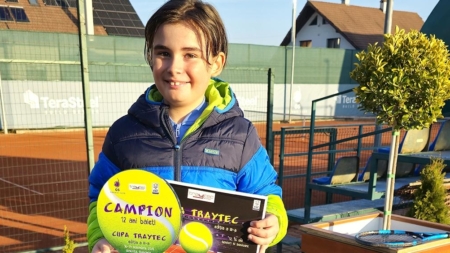 Andrei Fejszes Mihaljek, din nou Campion la tenis de câmp