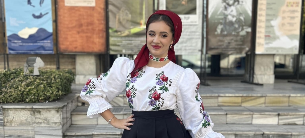 Patricia Moldovan va reprezenta Maramureșul la Festivalul Concurs Internațional de Folclor „Rozmarin în colţu’ mesii”