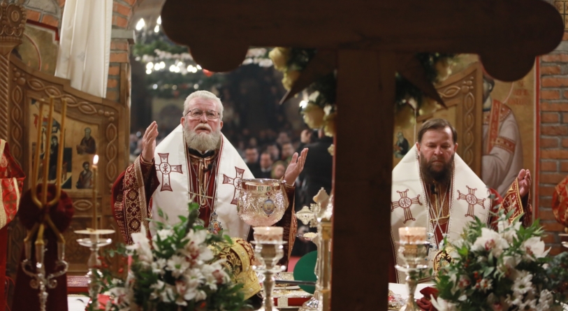 Care este programul liturgic al ierarhilor în a patra săptămână a Postului Mare