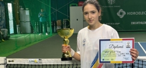 Băimăreanca Sara Nicole Sitar, campioană națională la tenis U14