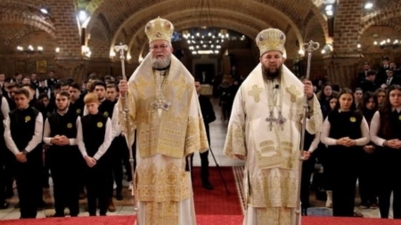 Hramul şcolilor teologice va fi sărbătorit la Catedrala Episcopală „Sfânta Treime” din Baia Mare