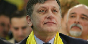 Crin Antonescu validat de PNL drept candidat al Coaliției