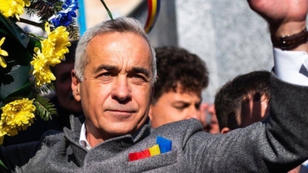 Călin Georgescu acuză CCR și politicienii români de „fals pro-europenism”