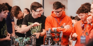 Baia Mare intră în circuitul celei mai prestigioase competiții internaționale de robotică pentru copii și adolescenți