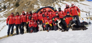 Unitatea canină a Salvamont Borșa și-a reconfirmat brevetul de căutare în avalanșă și mediu natural