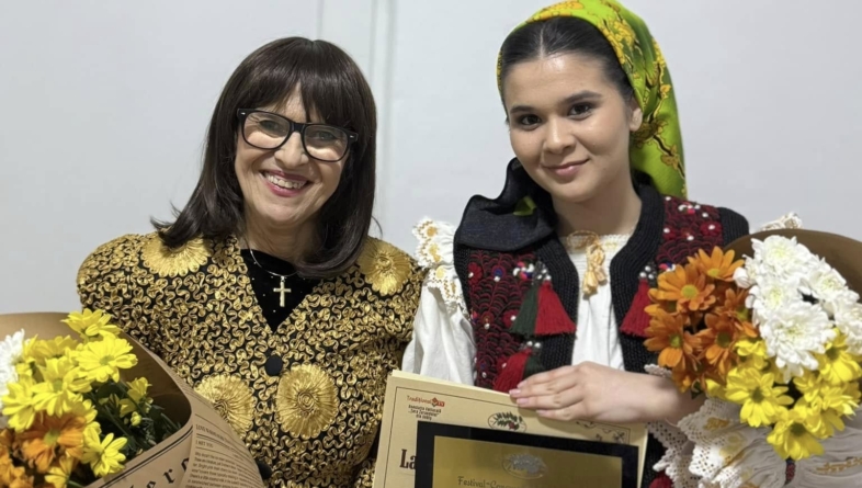 Iulia Ioana Vlad, printre laureații Festivalului-Concurs Național „La Poalele Dealului Pleșa”