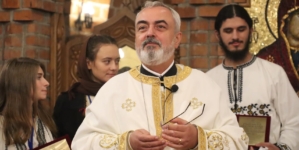 Părintele Mihai Pavel, inspector patriarhal în cadrul Biroului de catehizare a tineretului din Patriarhia Română, vine la Baia Mare