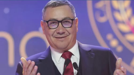 Victor Ponta și-a anunțat candidatura la prezidențiale