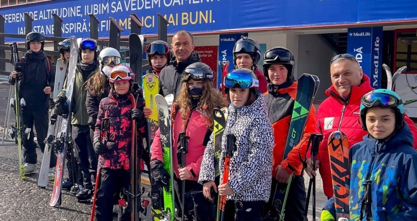 Borșa își răsplătește campionii: 11 tineri schiori, în cantonament la Poiana Brașov