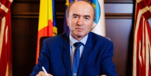 Fostul judecător CCR, Tudorel Toader  sugerează  că CCR ar putea filtra candidații la prezidențiale